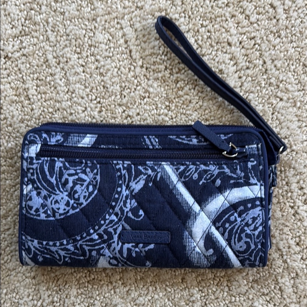 Vera Bradley Navy and White Wristlet